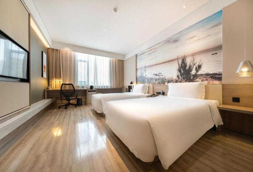 Номер Superior, Atour Hotel Yantai South Station Yingchun Street