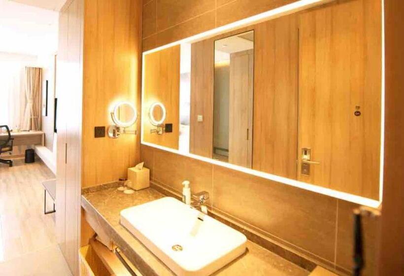 Номер Superior, Atour Hotel Yantai South Station Yingchun Street