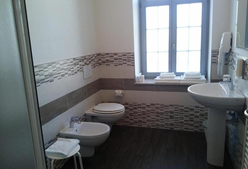 Chambre Standard, Nuovo Albergo Operai