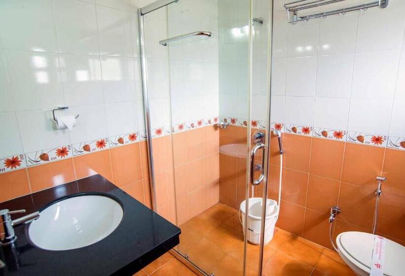 Номер Deluxe Одноместный, Ymca International House