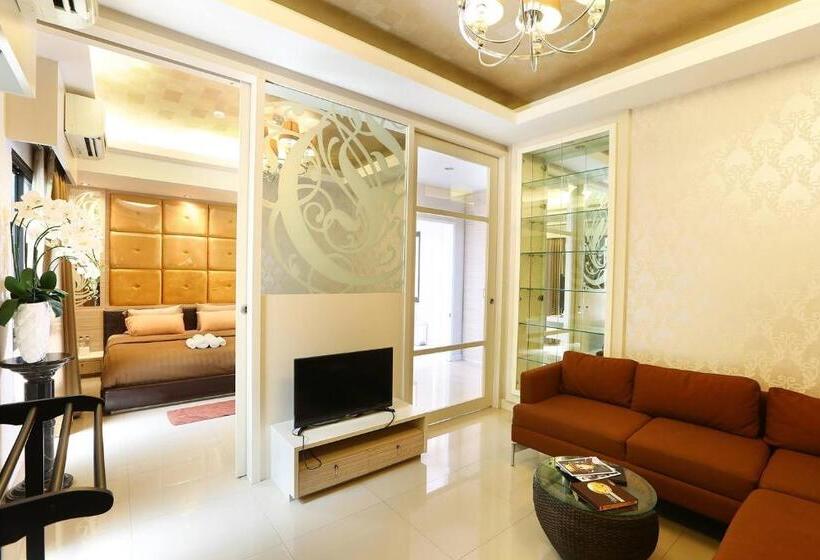 家庭套房, The Luxury Residence
