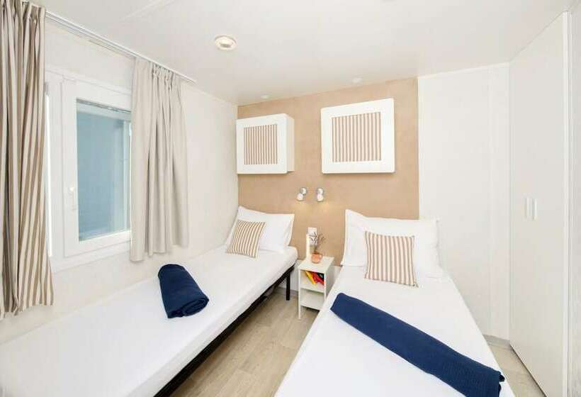 Дом 1 Спальня, Camping Lanterna Premium Resort   Vacansoleil Maeva