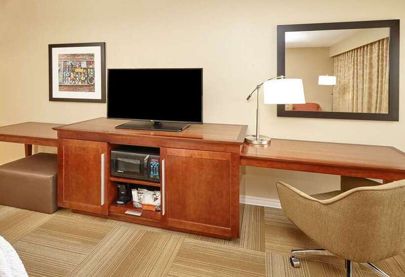 Студия Стандарт, Hampton Inn San Marcos, Ca