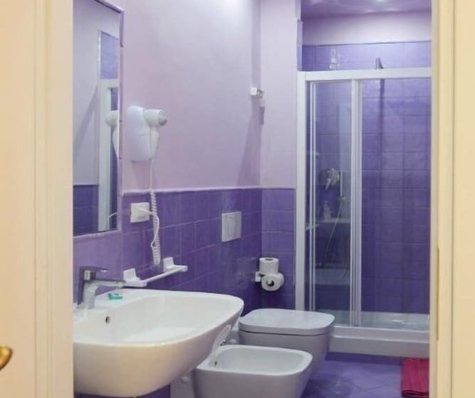 اتاق استاندارد, Live Florence Guest House