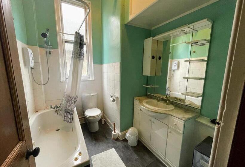 Номер Стандарт Вид на Сад, Airdenair Guest House