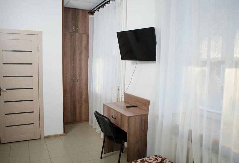 Номер Стандарт, Lucky   Hostel