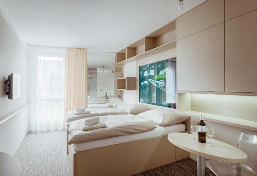 标准间, Smarthotel Nezvalova Archa