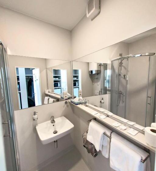 اتاق لوکس, Smarthotel Nezvalova Archa