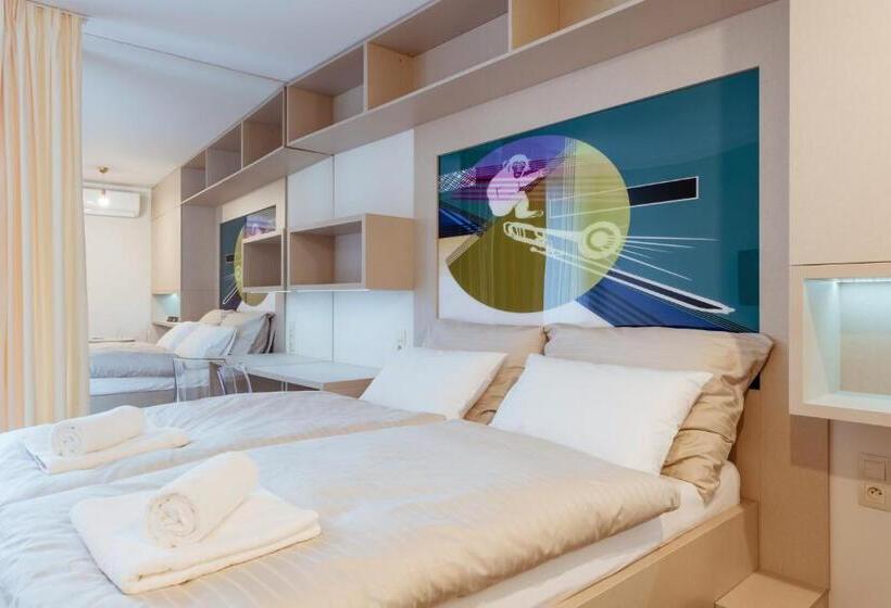 اتاق لوکس, Smarthotel Nezvalova Archa