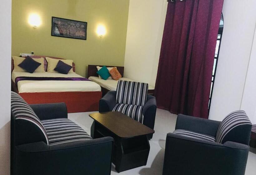 Family Suite, Yala River Face Inn