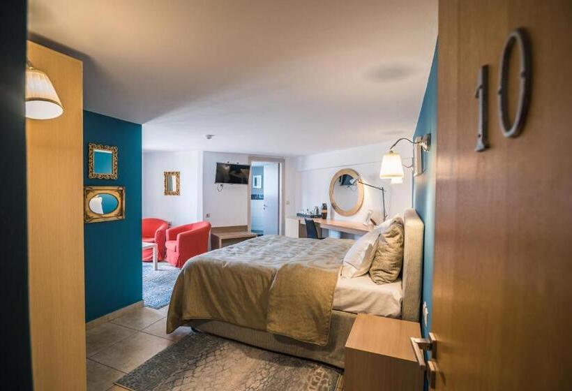 Люкс 2 Спальни, Forest Suites Boutique