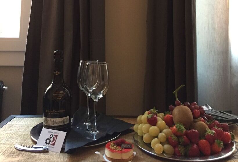 Suite Junior, Steam House Room & Breakfast