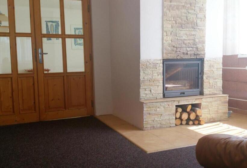 Люкс 2 Спальни, Sunnystreet Guesthouse