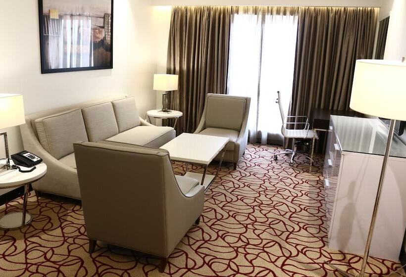سوئیت رویال, Radisson Muscat Panorama