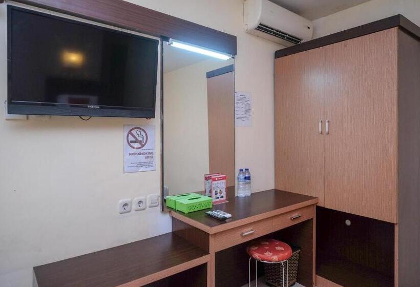 스탠다드 룸, Reddoorz Plus At Grand Populer