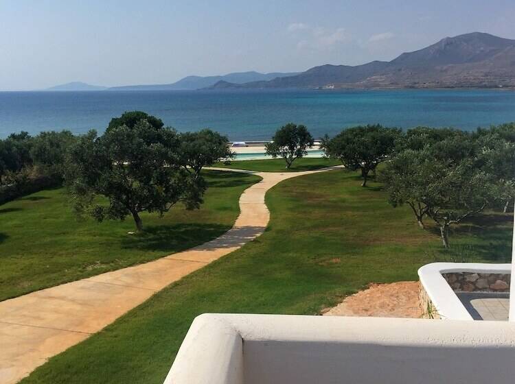 スーペリアールーム, Eight Dimensions Capari Suites Elafonisos