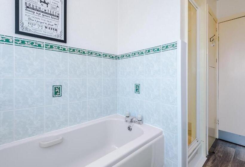Номер Стандарт Совместная Ванная, Holcombe Guest House