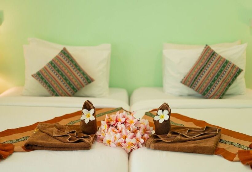 디럭스 코티지, Dong Talay Lipe Beach Resort