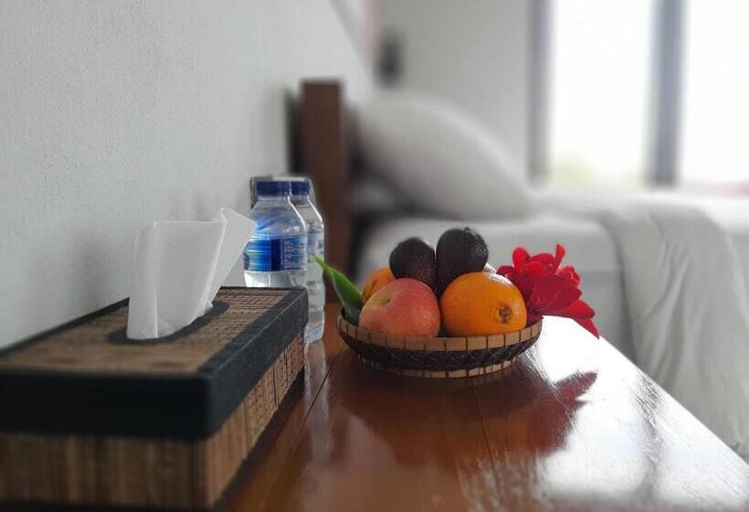 디럭스 룸, Candra Cottage