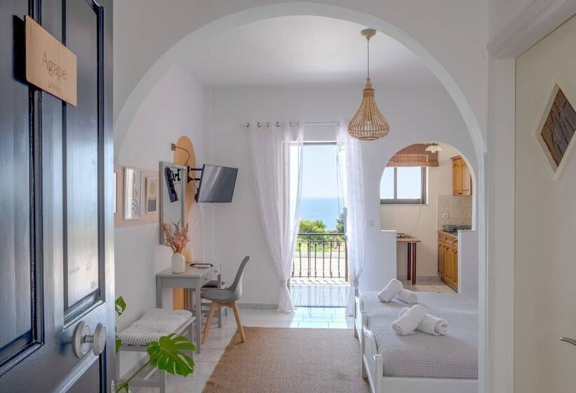 Стандартный Номер Нижний Этаж, Pefkides Aegina Boutique Apartments
