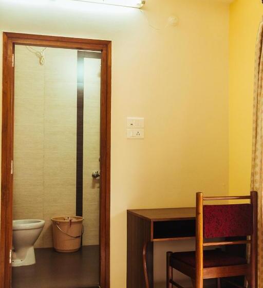 اتاق لوکس, Arcadia