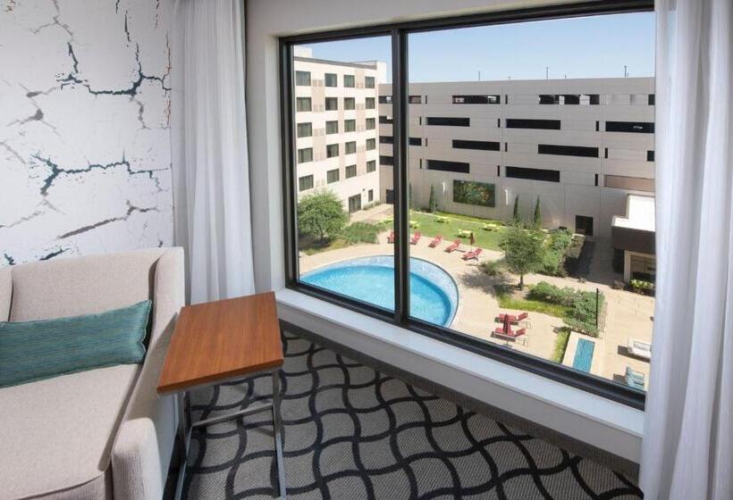 חדר סטנדרט פנימי, Marriott Dallas Allen Hotel & Convention Center