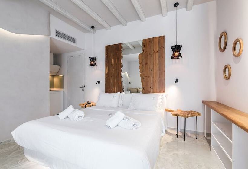 سوییت, Blue Carpet Luxury Suites