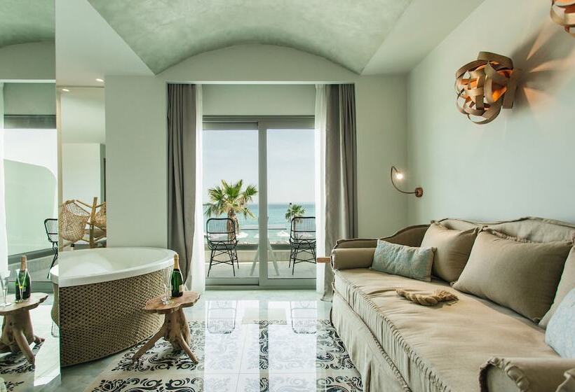 Deluxe Suite Sea View, Blue Carpet Luxury Suites