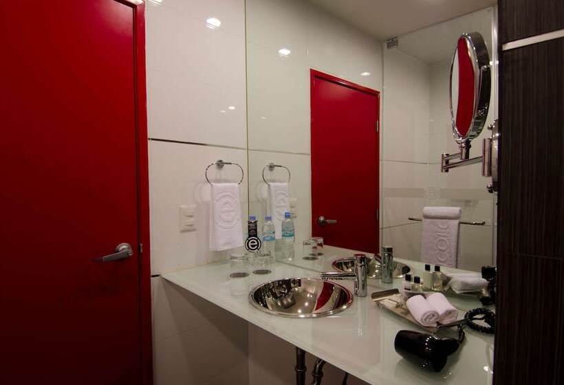 חדר סטנדרט שתי מיטות זוגיות, Ramada Encore By Wyndham Aguascalientes