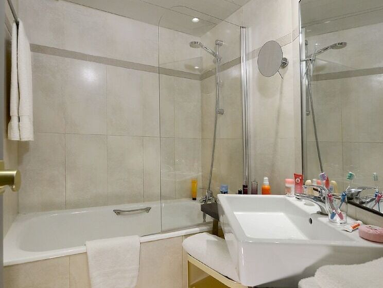 스탠다드 스튜디오 바다 전망, Residence Resideal Antibes