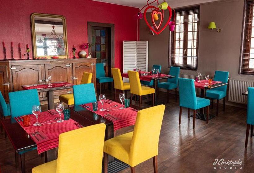 Семейный Номер, Logis   Hotel & Restaurant La Corne D  Abondance
