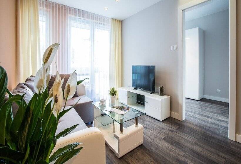 带1个卧室的豪华公寓, Emihouse Cityvibe Apartments
