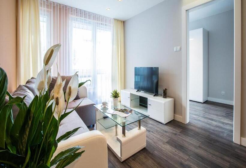 Апартаменты Deluxe 1 Спальня, Emihouse Cityvibe Apartments