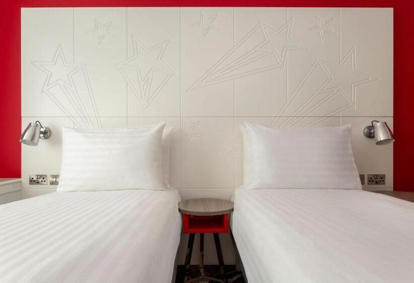 Номер Стандарт, Ibis Styles Glasgow Central