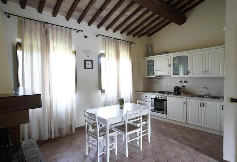 آپارتمان 2 خوابه, Il Castellaro Country House