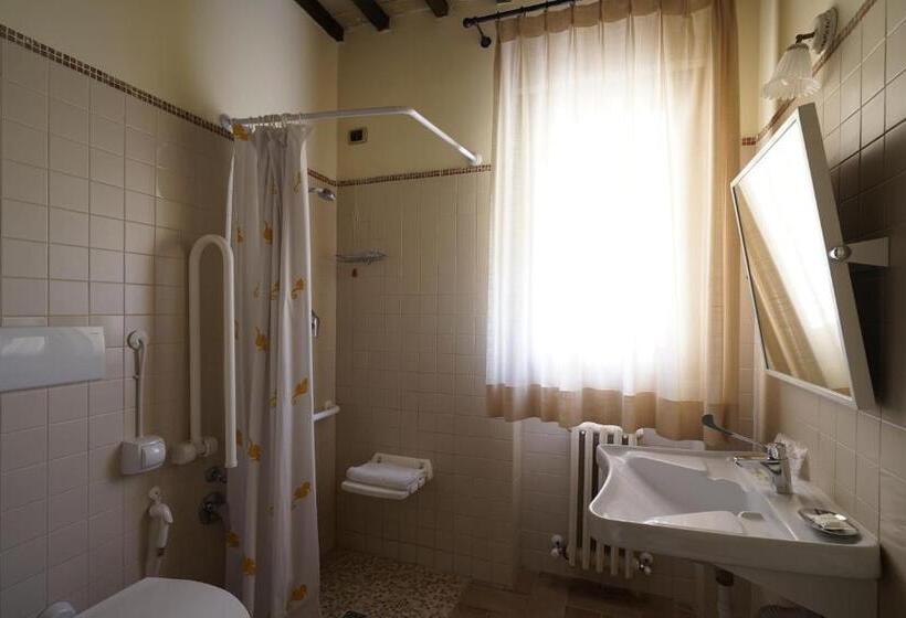 آپارتمان 2 خوابه, Il Castellaro Country House
