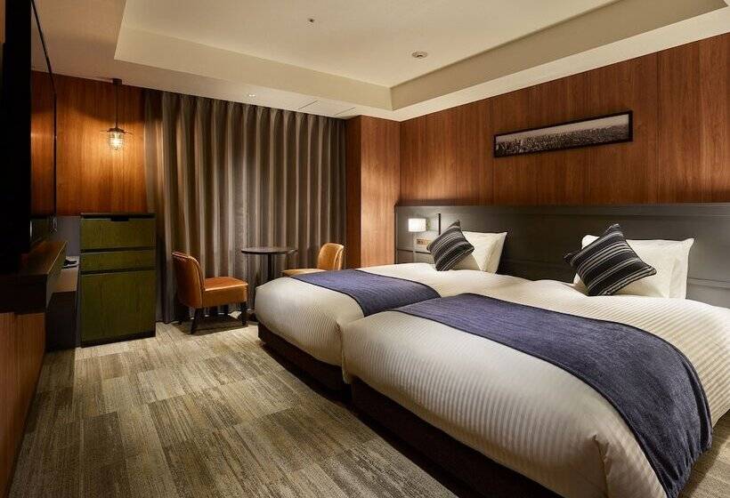 Номер Superior, Mitsui Garden Hotel Otemachi   Tokyo