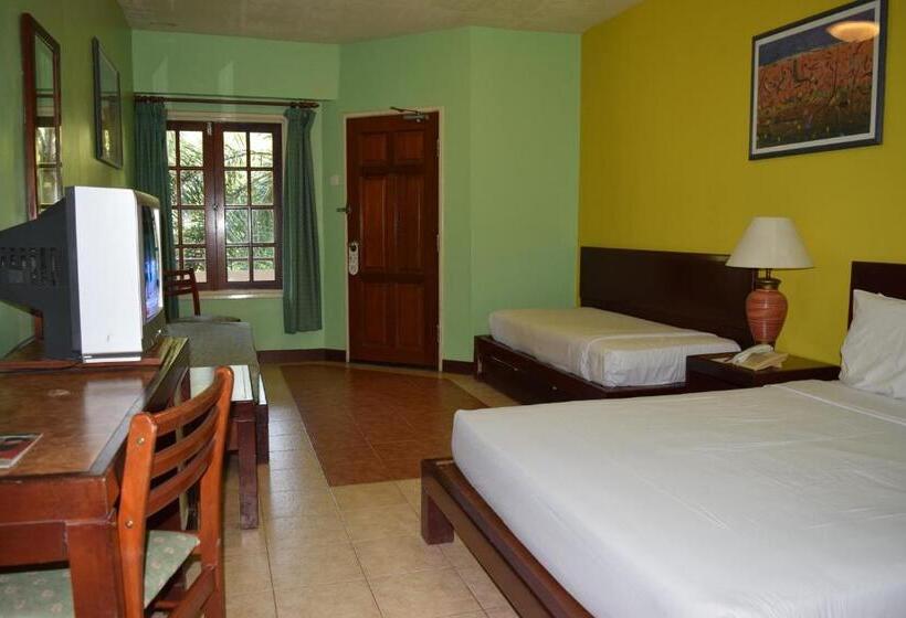 Номер Стандарт, Bukit Merah Laketown Resort
