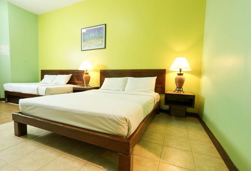 Номер Deluxe, Bukit Merah Laketown Resort