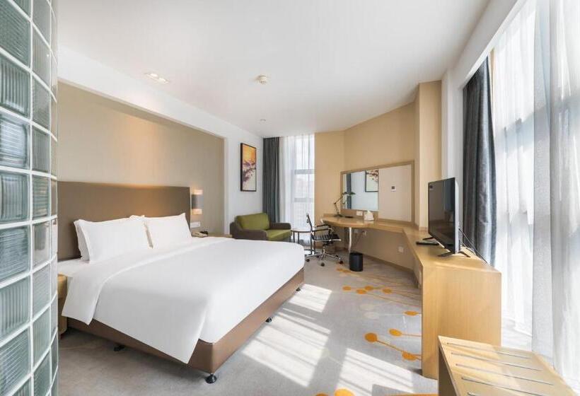스탠다드 룸 킹사이즈 침대, Holiday Inn Express   Liuyang Development Zone, An Ihg