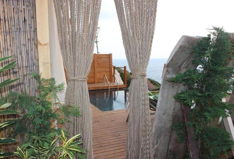 سوییت با استخر, Mandalina Luxury Suites