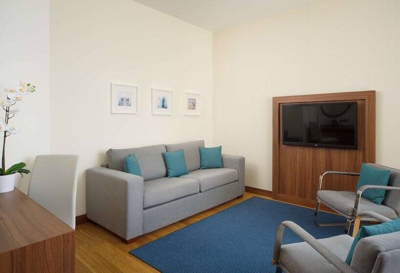 带1个卧室的高级公寓, Radisson Residences, Zavidovo