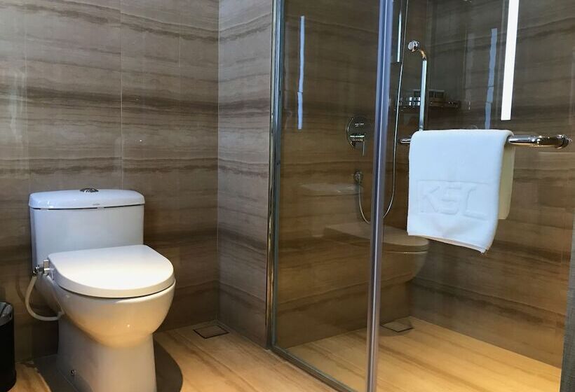 キングサイズベッドのデラックスルーム, Ksl Hot Spring Resort