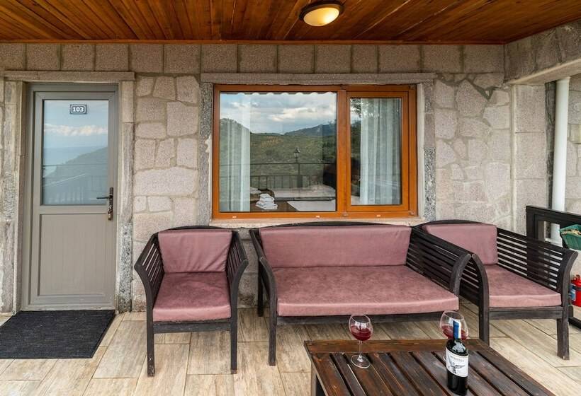 Трехместный Номер Deluxe, Assos Kartal Yuvasi