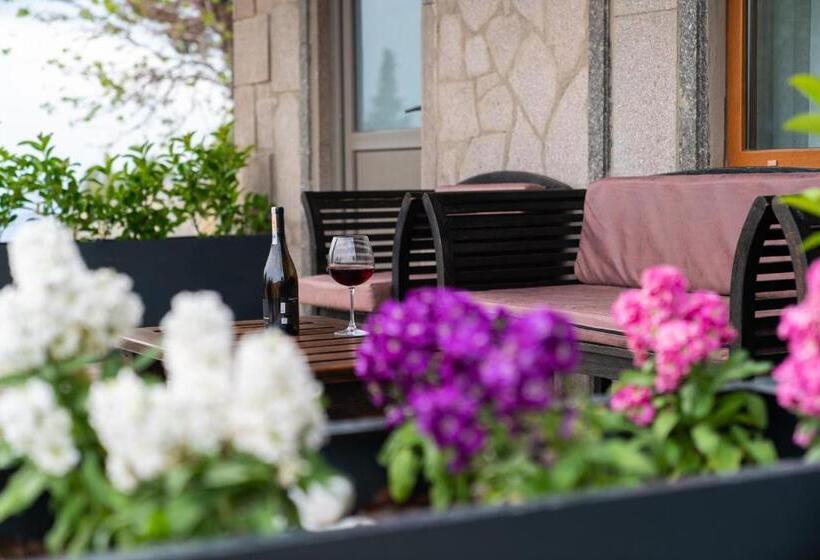 Трехместный Номер Deluxe, Assos Kartal Yuvasi