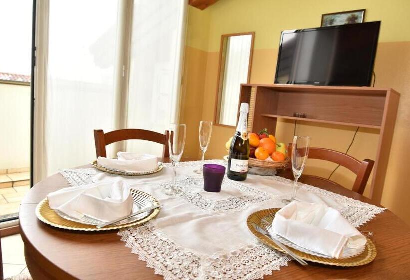 آپارتمان 2 خوابه, Residence Oasi Di Monza