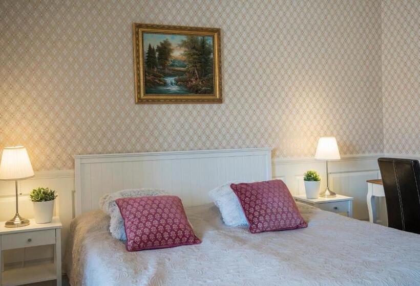 Номер Стандарт, Halmstad Hotell & Vandrarhem Kaptenshamn