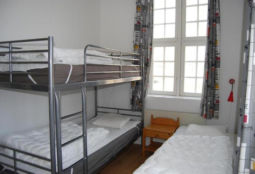 Трехместный Номер Стандарт Совместная Ванная, Halmstad Hotell & Vandrarhem Kaptenshamn