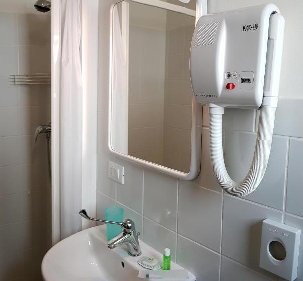 اتاق استاندارد سه نفره, Bambù Affittacamere & Residence