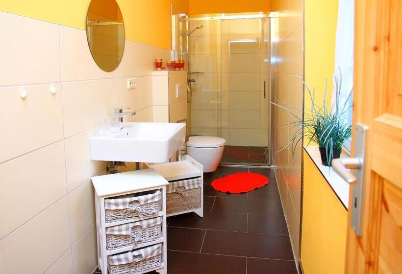 Дом 3 Спальни, Matys Landhausperle An Der Müritz